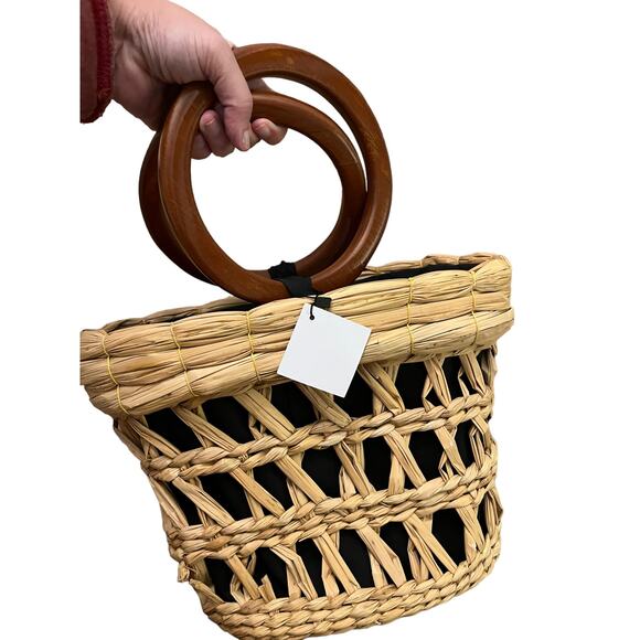 Sensi Studio Tan Handwoven Straw Bag Circle Handle - Picture 9 of 10